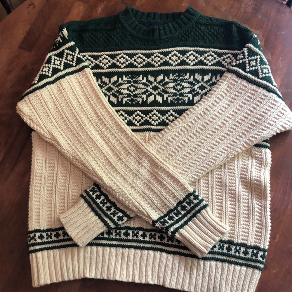 Gap Cotten Snowflake Pattern Sweater - image 3